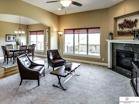 4th image of 18408 Izard Cir