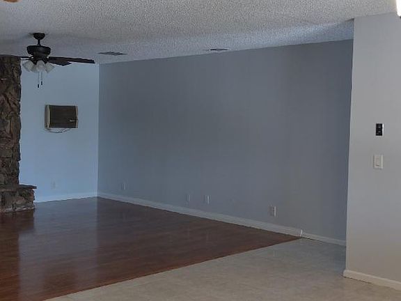 5th image of 18515 Atlantic St