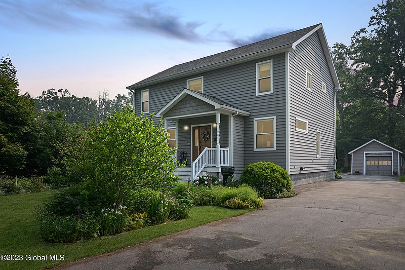2nd image of 1218 S Country Club Drive