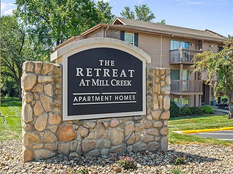 Take a Tour at Retreat at Mill Creek Apartments!