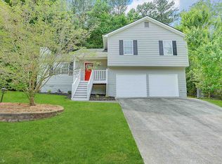 106 Brookside Ct, Dallas, GA 30132