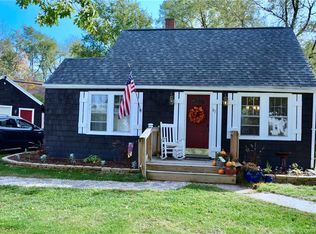 67 Elm Rd, Amherst, NY 14226