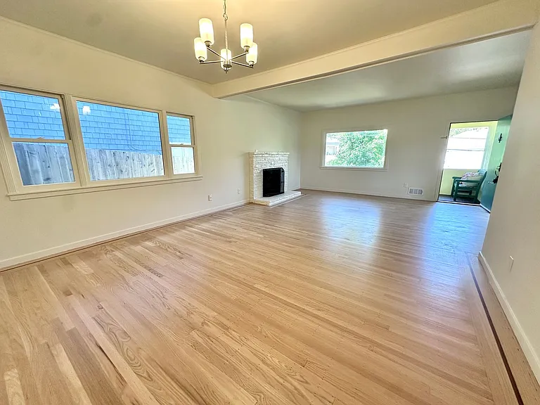 9 Bungalow Ave — Photo 9