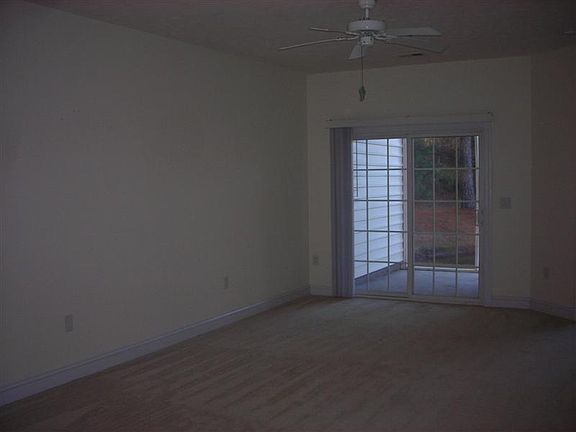 Living area_12132013