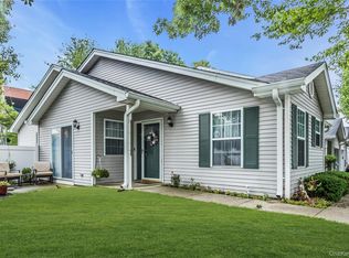 1 Biltmore Cir #1, Huntington Station, NY 11746