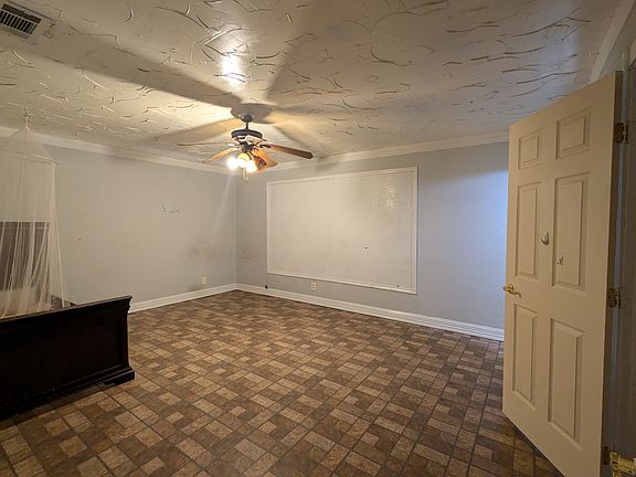 4th image of 4006 Mountain Vista Dr