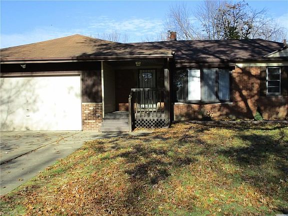3rd image of 37826 Lorie Blvd