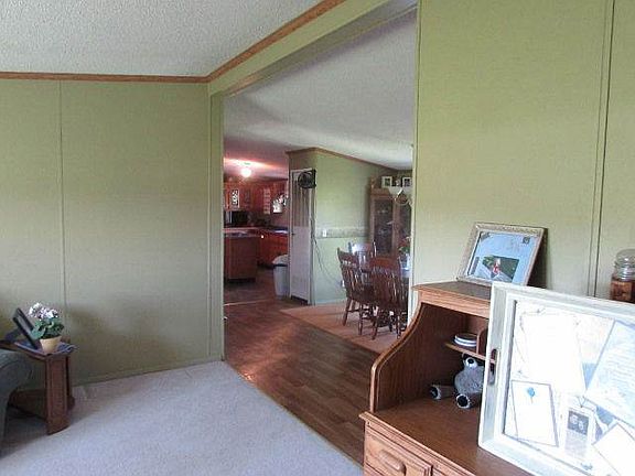 Genoa rd Living dinign rm 1