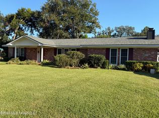 202 Jefferson Davis Blvd, Natchez, MS 39120