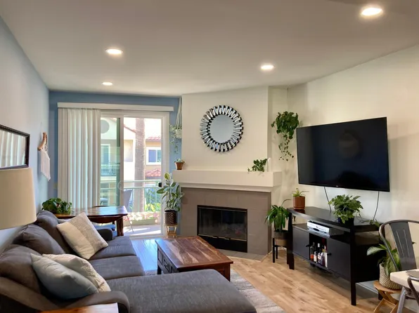 2150 Camino De La Reina, San Diego, CA