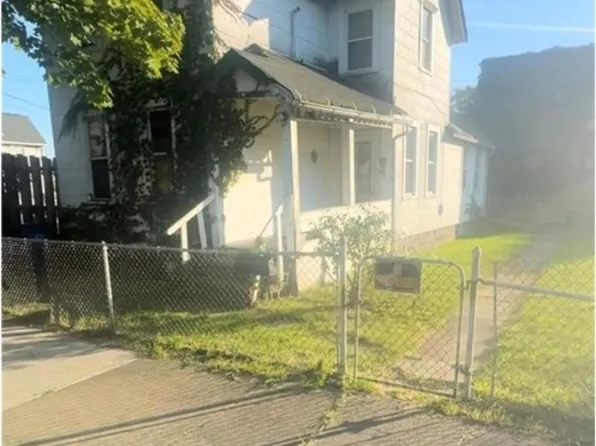 4809 Fenwick Ave, Cleveland, OH 44102