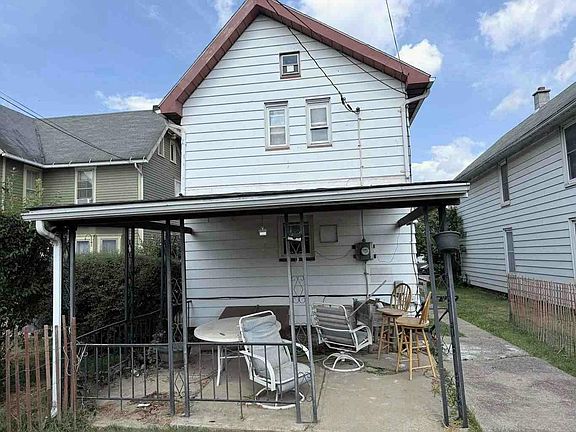 4th image of 1141 Isabella St