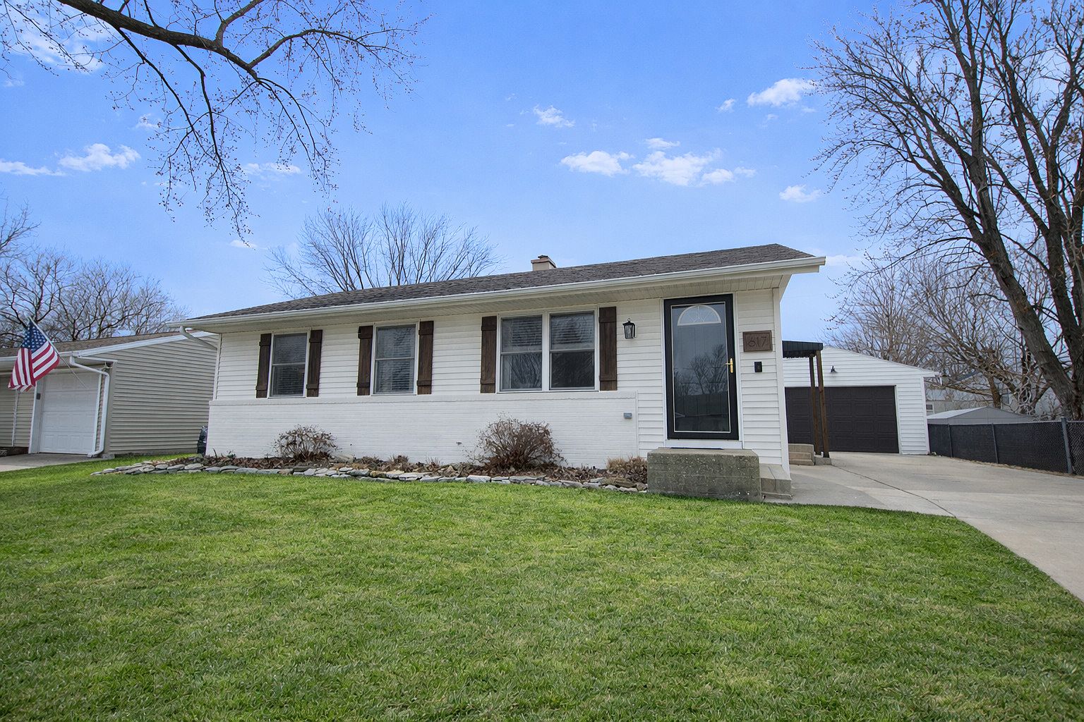 617 Orchard St, Dixon, IL 61021 | Zillow