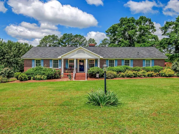 103 Blakely Ave, Laurens, SC 29360