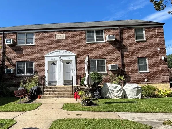 255-10 61st Avenue #907, Little Neck, NY 11362