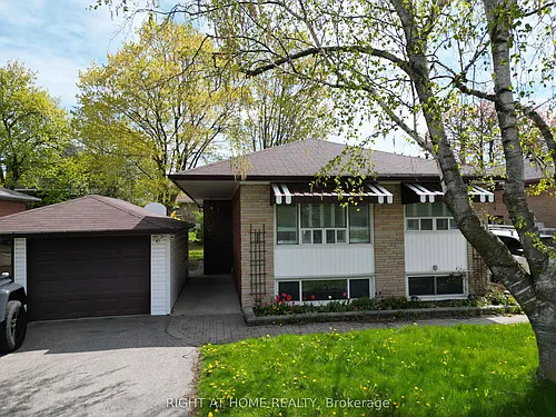 27 Sussex Ave Photo 1