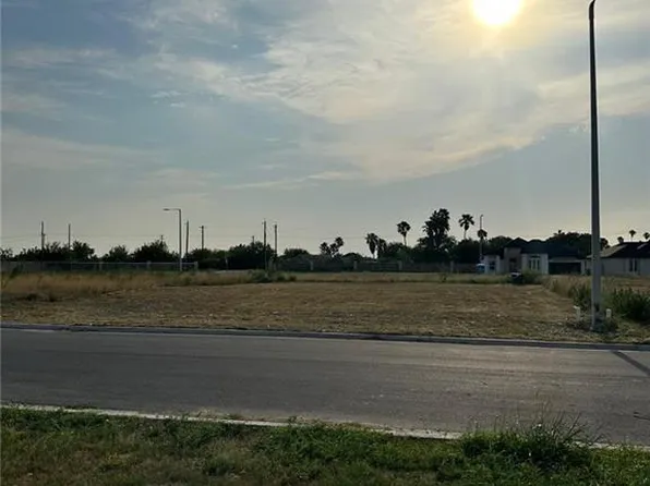 2914 Arboledas Dr, San Juan, TX 78589