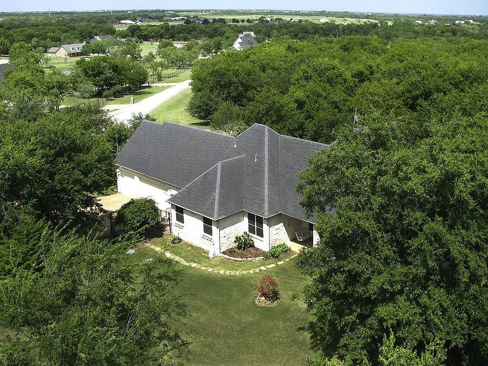 1st image of 9777 Kendall Cir