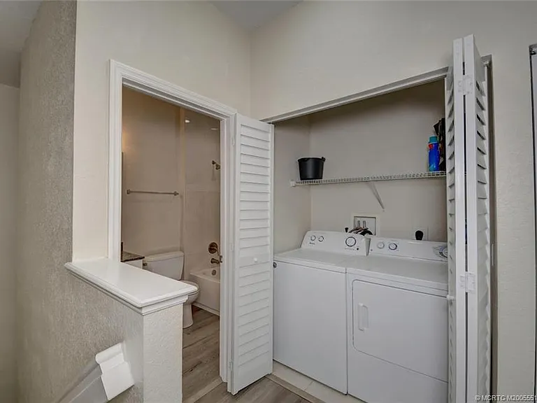 44 SE Sedona Cir #201 — Photo 31