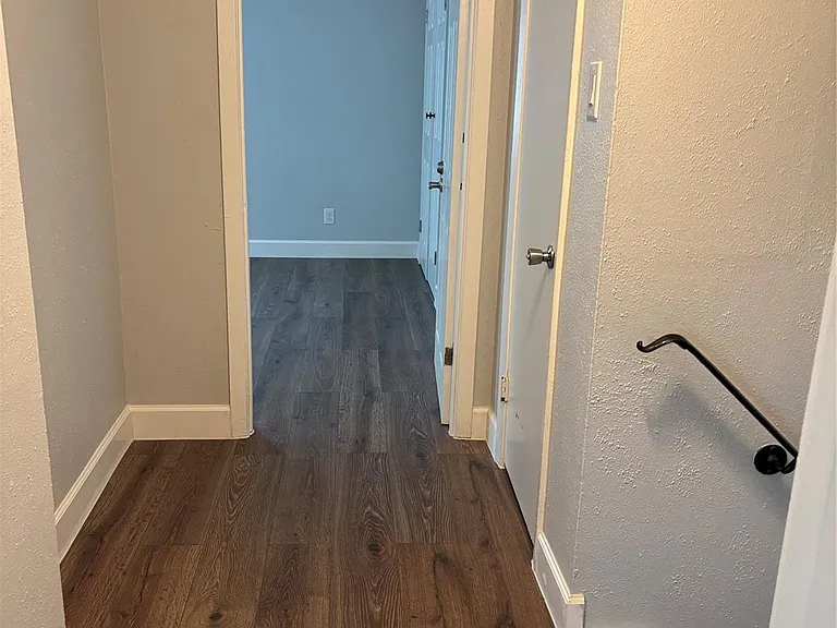 4115 Tidewater Dr — Photo 12