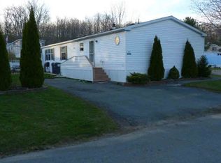 20 Greybeech Dr, Bloomingburg, NY 12721
