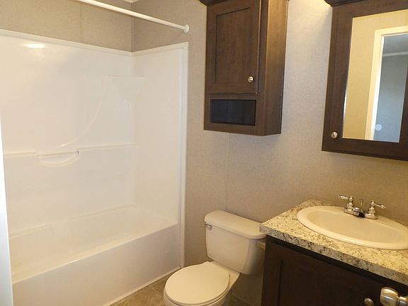 4th image of 1250 Paree St #629