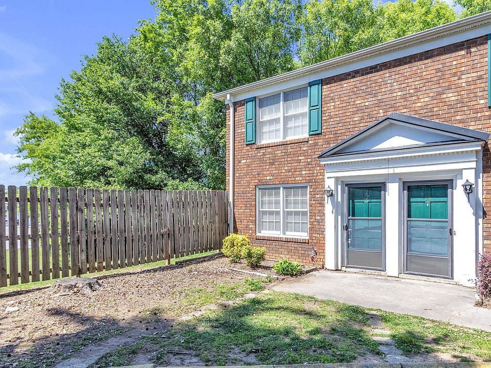 1st image of 1 Hartsville Dr Unit 16