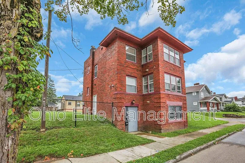 1 bed, 1.0 bath, $1,000 — Photo 3