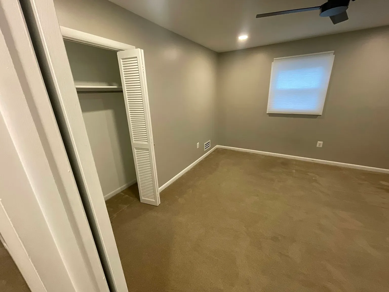 8621 Woodward Ave — Photo 4