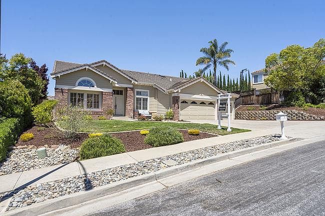 1st image of 6579 Rocky Crest Dr
