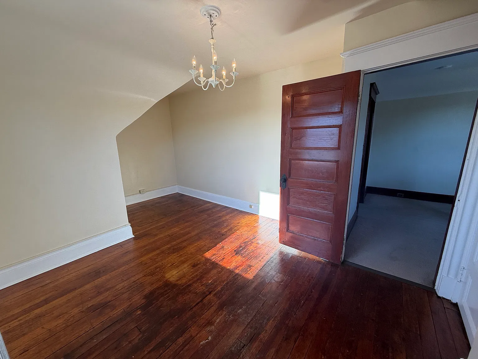 3 bed, 1200 sqft, $2,800 — Photo 4