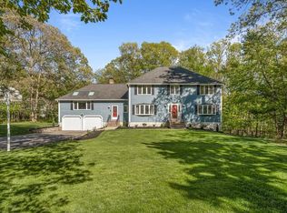 4 Alison Way, Andover, MA 01810