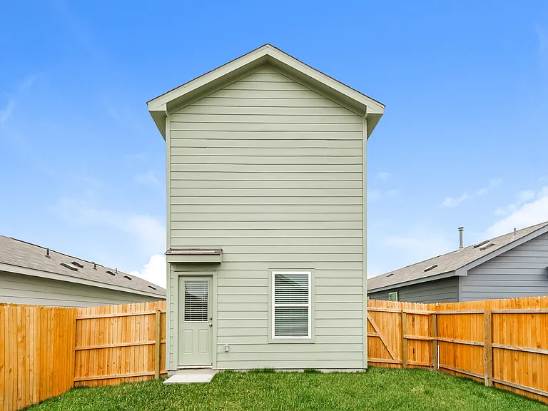 8120 Nube Medina — Photo 15