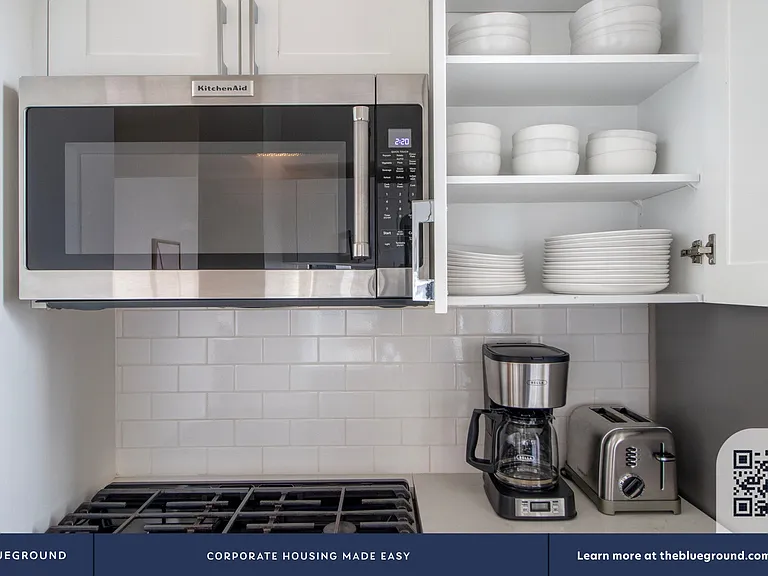 255 W 94th St #11F — Photo 10