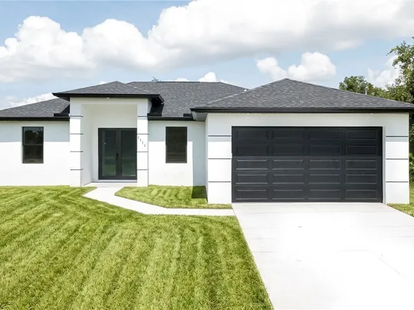 5905 Sunshine Blvd N, Lehigh Acres, FL
