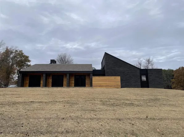 1136 Greer Dr, Covington, TN 38019