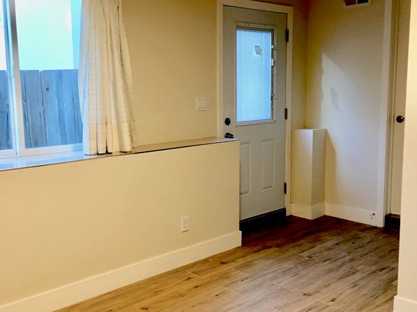 110 Chestnut Ave #1