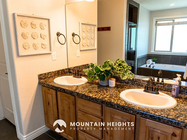 14638 S Quiet Glen Dr — Photo 28