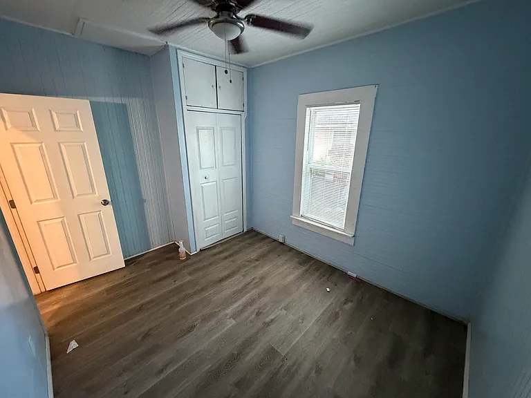 1222 Fairfax St — Photo 8