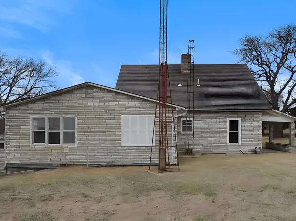 501 E 3rd Ave, Eskridge, KS 66423