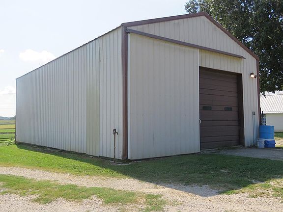 5th image of 5820 Graham Ln
