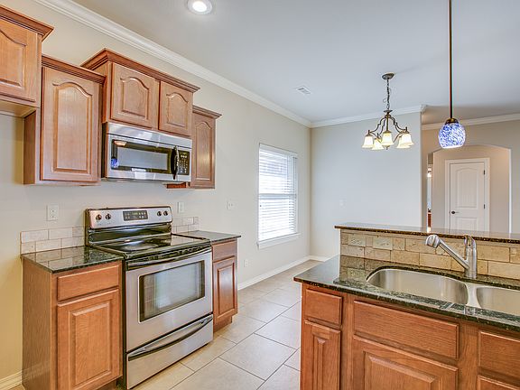 5th image of 2904 W Ika Ln