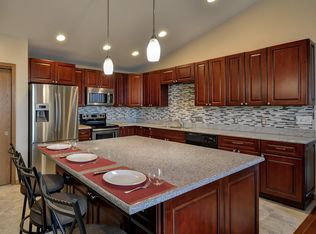 1661 Wisconsin St, Sturtevant, WI 53177