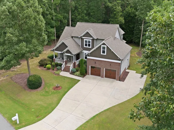 331 Forest Oaks Dr, Clayton, NC 27527