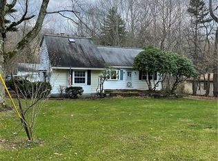 37810 Milann Dr, Willoughby Hills, OH 44094