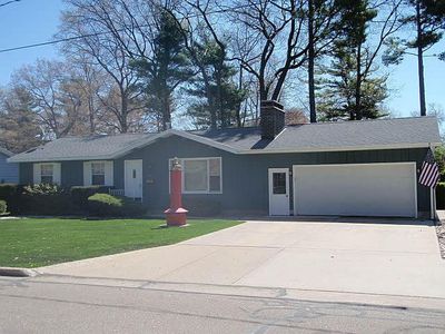 2254 Bluffton Ave, Muskegon, MI, 49441