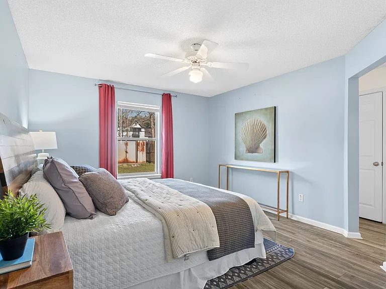 13241 Mendenhall Pl — Photo 8