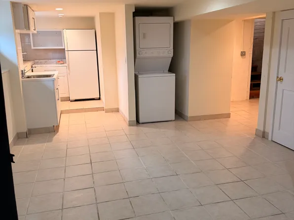 88 Givens Ave #Basement, Stamford, CT 06902