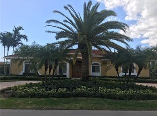 8750 SW 164th St, Palmetto Bay, FL 33157