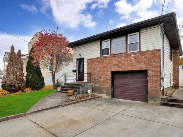 (undisclosed Address), Freeport, NY 11520